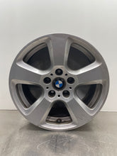 Load image into Gallery viewer, WHEEL 528i 550i 525i 530i 535i 2006 06 2007 07 08 09 10 17x7.5 5 Spoke - NW197911