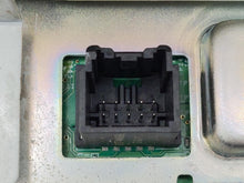 Load image into Gallery viewer, Radio Lincoln MKZ 2012 - NW273272
