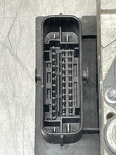 Load image into Gallery viewer, ABS PUMP A4 2007 07 2008 08 2009 09 - NW735