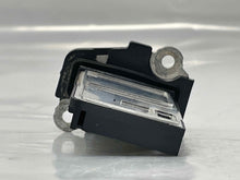 Load image into Gallery viewer, Mass Air Flow Sensor Meter MAF EX35 EX37 FX35 FX37 FX50 G25 G35 03-15 - NW4953
