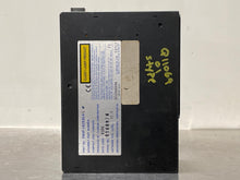Load image into Gallery viewer, CD AUTO CHANGER Jaguar S Type 2000 00 2001 01 2002 02 03 - NW274797