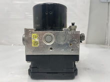 Load image into Gallery viewer, ABS PUMP Volvo V70 S80 2008 08 - NW2937
