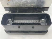 Load image into Gallery viewer, ABS PUMP Volvo V70 S80 2008 08 - NW2937
