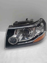 Load image into Gallery viewer, Headlight Lamp Assembly Land Rover LR2 2013 - NW275101