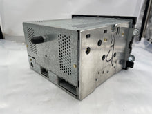 Load image into Gallery viewer, Radio FIVE HUNDRED 2006 - NW134954