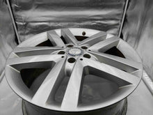 Load image into Gallery viewer, WHEEL RIM Gl350 Gl450 Gl550 GL63 AMG GLS450 GLS550 GLS63 13-19 19x8-1/2 - NW275961