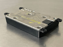 Load image into Gallery viewer, COMMUNICATION CONTROL MODULE COMPUTER B250 E250 Van C250 C300 12-16 - NW275603