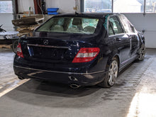 Load image into Gallery viewer, CARRIER ASSEMBLY C230 C250 C300 C350 C63 E350 E550 E63 GLK350 08-15 AWD - NW276234