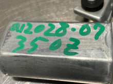 Load image into Gallery viewer, Convertible Top Motor Nissan 350Z 2007 - NW277839