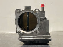 Load image into Gallery viewer, THROTTLE BODY Camry Highlander Rav 4 Avalon 05 06 - 10 - NW278251