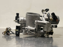 Load image into Gallery viewer, THROTTLE BODY Infiniti Q45 1997 97 98 99 00 01 - NW177964