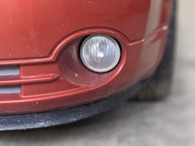 Load image into Gallery viewer, FOG LIGHT Challenger Charger Caravan Sebring 2005 05 2006 06 07 08 09 - NW279329