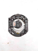 Load image into Gallery viewer, FOG LIGHT Challenger Charger Caravan Sebring 2005 05 2006 06 07 08 09 - NW279329