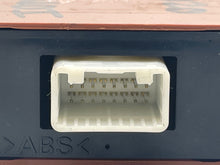 Load image into Gallery viewer, SUSPENSION CONTROL MODULE COMPUTER Sequoia 2005 05 2006 06 - NW38442