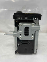 Load image into Gallery viewer, AM FM CD PLAYER RADIO Nissan Rogue 2012 12 2013 13 2014 14 2015 15 - NW137330
