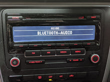 Load image into Gallery viewer, Radio Jetta Passat Beetle 2011 11 2012 12 2013 13 2014 14 - NW280517