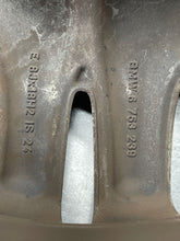 Load image into Gallery viewer, WHEEL BMW 760i 750i 745i 2002 02 03 04 05 06 07 08 18x8 14 Spoke - NW281461