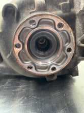 Load image into Gallery viewer, CARRIER ASSEMBLY BMW 328i 07 08 09 10 11 12 13 3.91 RATIO - NW281569