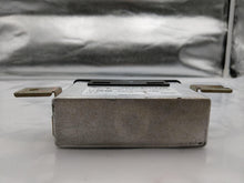 Load image into Gallery viewer, FUEL PUMP CONTROL MODULE COMPUTER Range Rover Range Rover Sport 06-09 - NW281555