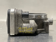 Load image into Gallery viewer, THROTTLE BODY BMW 745I 545I X5 2002 02 03 04 05 06 - NW177821