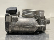 Load image into Gallery viewer, THROTTLE BODY Volvo V50 C30 C70 S40 04 05 06 07 08 - 10 - NW282075