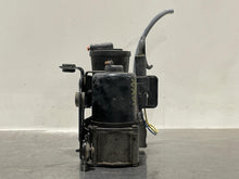 Load image into Gallery viewer, Suspension Air Compressor Pump Lincoln Navigator 2008 - NW282154