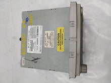 Load image into Gallery viewer, Radio Lincoln Navigator 2008 - NW282501