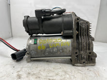 Load image into Gallery viewer, SUSPENSION AIR COMPRESSOR PUMP LR3 LR4 Range Rover Sport 05-16 - NW304772