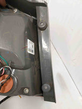 Load image into Gallery viewer, OUTER TAIL LIGHT LAMP Kia Sorento 2011 11 2012 12 2013 13 Right - NW282602