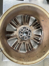 Load image into Gallery viewer, WHEEL Land Rover LR2 2008 08 2009 09 2010 10 2011 11 18x7.5 12 Spoke - NW282984