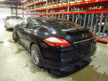 Load image into Gallery viewer, Carrier Assembly PORSCHE PANAMERA 2012 - NW47358
