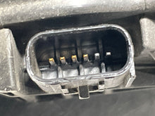 Load image into Gallery viewer, Throttle Body Lincoln Navigator 2016 - NW283604