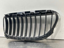 Load image into Gallery viewer, GRILLE BMW M6 645i 650i 2004 04 2005 05 06 07 08 09 10 Upper Right - NW283966