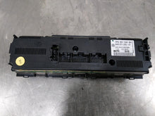 Load image into Gallery viewer, Temperature Controls Volkswagen Touareg 2012 - NW283971