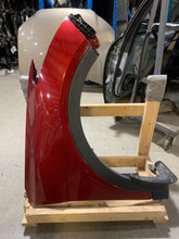 Load image into Gallery viewer, FRONT FENDER Hyundai Santa Fe 13 14 15 16 17 18 Right - NW252757