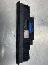 Load image into Gallery viewer, Temperature Controls BMW X5 2000 - NW99989