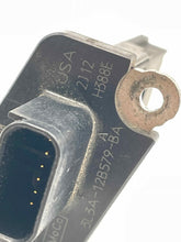 Load image into Gallery viewer, Mass Air Flow Sensor Meter MAF Crown Victoria E150 Van E250 04-14 - NW4601