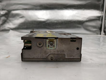 Load image into Gallery viewer, Radio Oldsmobile Allante 1989 - NW285963