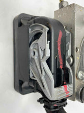 Load image into Gallery viewer, ABS Pump PROMASTER 2500 VAN 2014 - NW286366