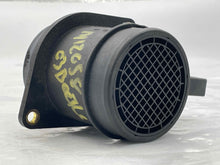 Load image into Gallery viewer, Mass Air Flow Sensor Meter MAF A4 TT Beetle Golf Golf Cabriolet 00-07 - NW5638
