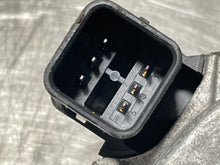 Load image into Gallery viewer, THROTTLE BODY 228I 320i 328D 328i 328I GT 428i 528D 528i X1 X3 X4 12-15 - NW177771