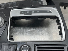 Load image into Gallery viewer, RADIO CONTROLS Audi A5 Q5 SQ5 09 10 11 12 13 14 15 16 - NW288826