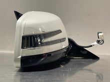 Load image into Gallery viewer, SIDE VIEW DOOR MIRROR E300 E350 E400 E550 E63 11 12 13 Right - NW288459