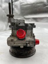 Load image into Gallery viewer, POWER STEERING PUMP Range Rover 2003 03 2004 04 2005 05 - NW163993