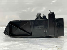 Load image into Gallery viewer, CD Changer Passat 2006 06 2007 07 2008 08 - NW140200