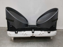 Load image into Gallery viewer, SPEEDOMETER CLUSTER Hyundai Santa Fe 2017 17 2018 18 - NW290654
