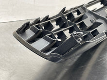 Load image into Gallery viewer, GRILLE Infiniti G35 2005 05 2006 06 Upper - NW290958