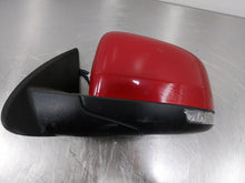 Load image into Gallery viewer, Side View Door Mirror Dodge Durango 2013 - NW292149
