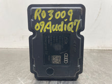 Load image into Gallery viewer, ABS ANTI-LOCK BRAKE PUMP Audi Q7 07 08 09 10 11 12 - NW292867