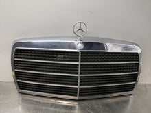 Load image into Gallery viewer, GRILL Mercedes 300D 300E 420 560SEL 86 87 88 89 90 91 - NW294448